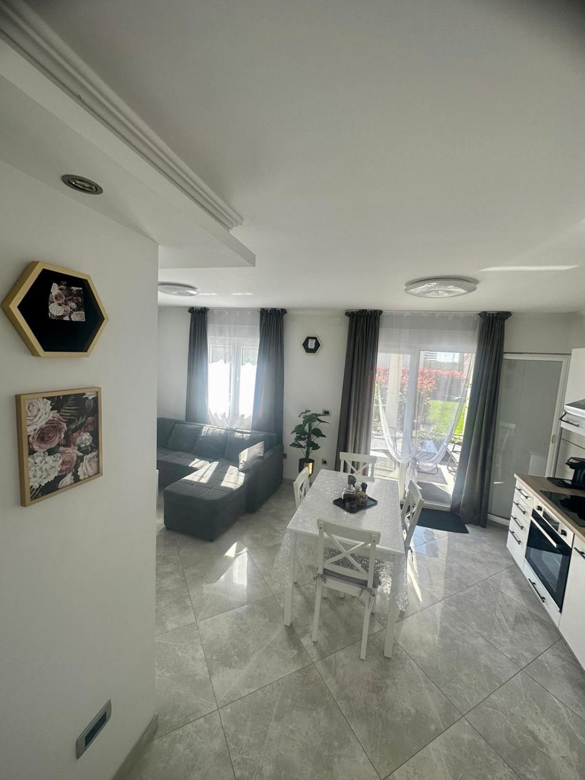 Villa Zonta Apartment Maremi With Private Jacuzzi Бує Екстер'єр фото